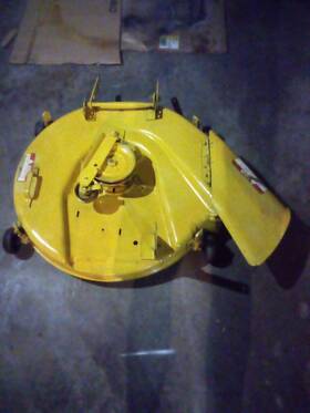 Am100219 John Deere R72 Mowing Deck Belly Mower Am36998 Lawn Tractor
