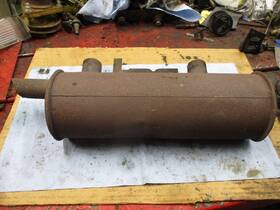 Am100321 John Deere 318 316 420 Garden Tractor Muffler Useable 195 Jd