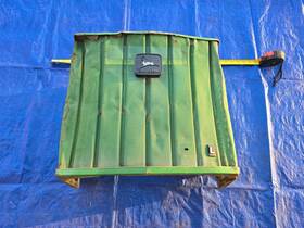 Am100845 John Deere 430 Diesel Lawn Tractor Grill Grille