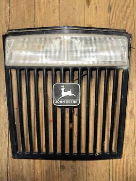 Am104928 John Deere Am102433 180 185 130 160 165 175 Headlight Grille Assembly