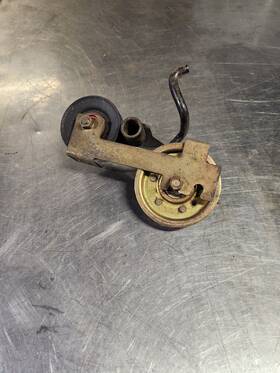 Am103030 John Deere Idler Arm And Pullies