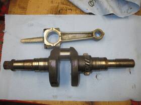 Am104115 John Deere 110 112 210 Kohler K241 Crankshaft And Rod 10hp Am32328 / Sub