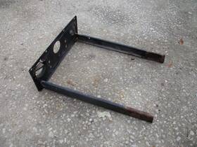 Am105476 John Deere 755 855 Diesel Compact Tractor Grille / Hood Support Nla Jd
