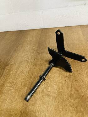 Am105498 John Deere 1pk Genuine Oem Stx38 Steering Gear Black Deck
