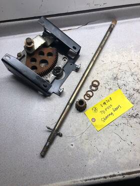 Am106380 John Deere F-525 Front Mower Tractor Steering Assembly Gears