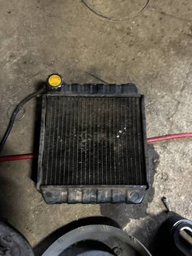 Am107464 John Deere F725 Front Mower Mower-radiator