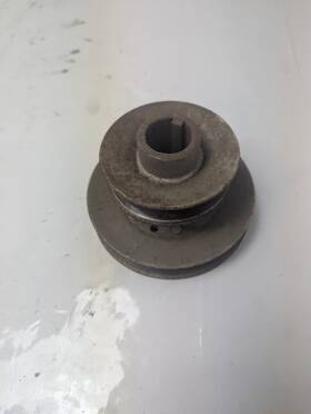 Am107915 John Deere Used Motor Sheeve Pulley For Gx70 Gx75 Gx85 Gx95