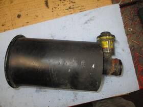 Am108240 John Deere 430 Diesel Air Cleaner Assembly Late 1990-1992 At73678