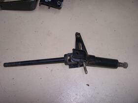 Am115021 John Deere 425 445 455 Steering Shaft Pivot Column And U Joint