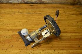 Am115629 John Deere Am118839 425 Fuel Pump With Sending Unit