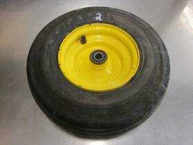 Am131089 John Deere Z225 Z425 Z445 Zero Turn Mower Front Wheel Rim Tire