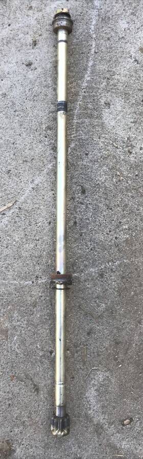 Am136428 John Deere Steering Shaft X300 X320 X350 X380 X500 X520 X570 Tractors