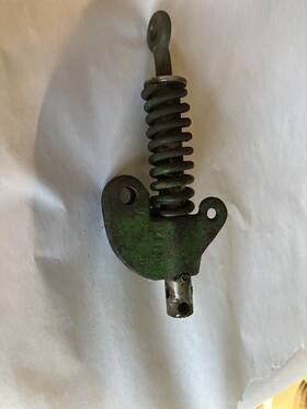 Am30671 John Deere 110 112 Clutch Am30671. Eye Bolt M42953. Strap Am31541