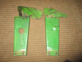 Am31217 John Deere Am31216 1968- 1971 120 140 Garden Tractor Hood/grill Supports