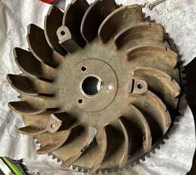 Am31740 John Deere 112 L&g Tractor 10hp Tecumseh Eng Hh-100 Flywheel Solid State