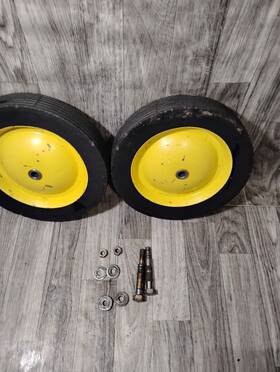 Am36250 John Deere 624 Rotary Tiller Wheels