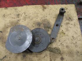 Am38389 John Deere 210 212 214 216 Mower Belt Tightener / Tensioner Electric Pto Style