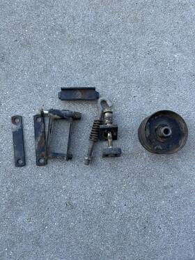 Am39258 John Deere 420 430 Front Pto Tensioner / Tightener Assembly 1984-1992