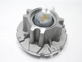 Auc19580 John Deere Spindle Assembly