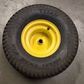 Am115239 John Deere Auc20131 Lx255 Rear Wheels Tires Lx266 Lx277 Lx279 20x10x8