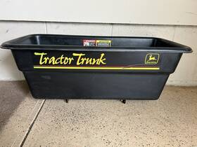 Bm19210 John Deere Tractor Trunk Lx Gt Lt Stx Series Approx. 32 Inch X 16 12 Utility