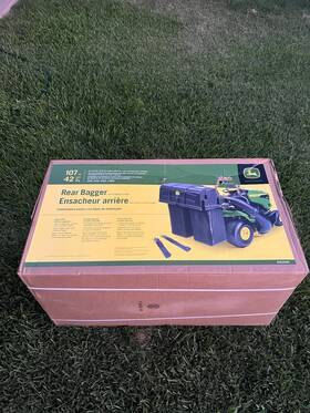 Buc10284 John Deere 42ftft Twin Bagger 100 Series Tractor Riding Lawn Mower Bushel Cap 6.5