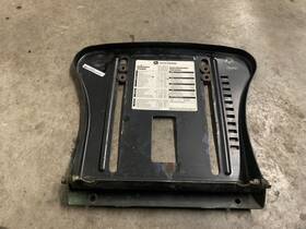 Gx21910 John Deere Seat Support Mounting Bracket Plate L110 L120 Lawn Mower Tractor G1b