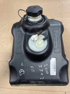 Auc17473 John Deere Gx23346 D Series Gas Fuel Tank With Cap Mpn