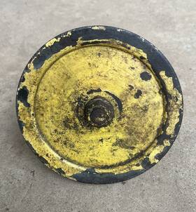 H048j John Deere 314 Center Spindle Housing And Double Pulley