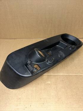 Lvu30308 John Deere 1023e 1025r Compact Utility Tractor Left Side Fender Plastic Insert