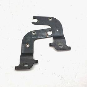 M116613 John Deere M116612 345 Lh Rh Lower Hood Hinge Bracket Set