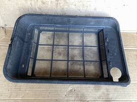 M118389 John Deere M118390 345 Radiator Shroud With Screen Lx279 Gx345