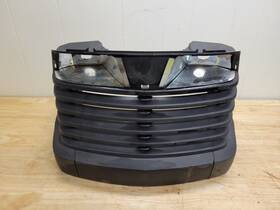M123039 John Deere Sabre Scotts 1338 Grille