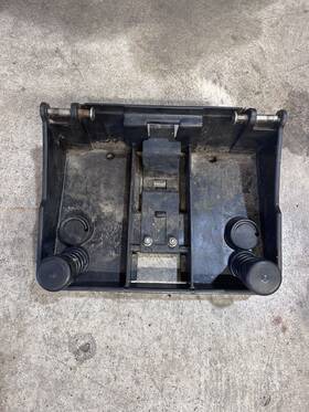 M148507 John Deere M128761 Lt155 Lawn Garden Tractor Mower Seat Support Mount M132948