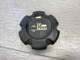 M153802 John Deere Original Equipment Knob -