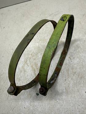 M41545 John Deere 1971 70 Round Fender Lawn Tractor Fuel Tank Straps