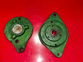 M42049 John Deere M42109 110 Round Fender Starter Generator Frame Ends Caps