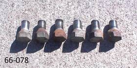 M45836 John Deere 400 - Brake Drum/rear Wheel Bolts