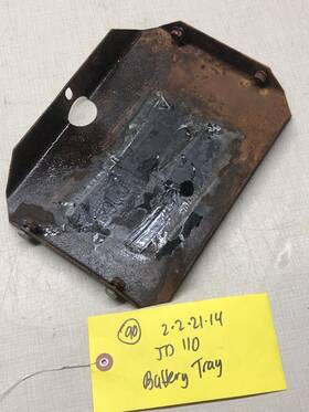 M46241 John Deere 1969 110 Tractor To641 Battery Base