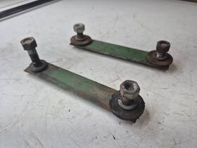 M47235 John Deere 1973-74 140 120 Seat Mounting Straps / Adjuster Brackets And Hardware