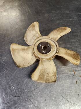 M70870 John Deere Hydro Transmission Fan