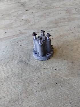 M76190 John Deere Lx188 345 Gx345 Fan Bracket