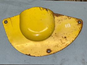 M82317 John Deere 111 38 Inch Mower Deck Belt Cover