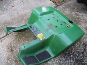 M84503 John Deere 420 430 Garden Tractor Fender Deck Good Useable Shape