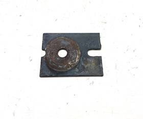 M84851 John Deere 420 Plate