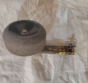 M91338 John Deere 170 38 Inch Deck Height Adjustment Wheel