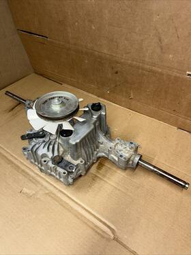 Mia10959 John Deere X300 X330 X350 Lawn Mower Tractor Tufftorq K46 Hydro Drive Transaxle