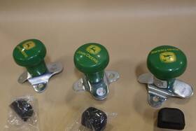 Ty27746 John Deere Original Equipment Knob - Open Box