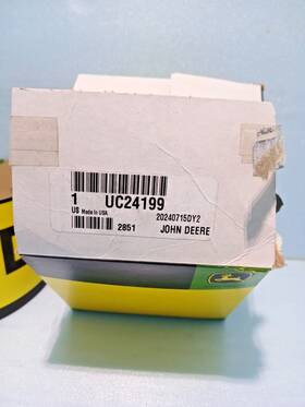 Uc24199 John Deere New Genuine Label Left Cargo Box Side Strip Gator Xuv