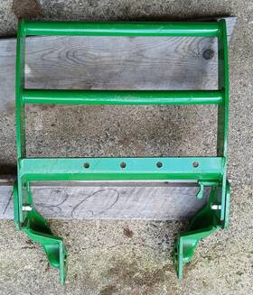 W51693 John Deere 4120 4320 4520 4720 Tractor 400x 400cx Loader Grill / Hood Guard